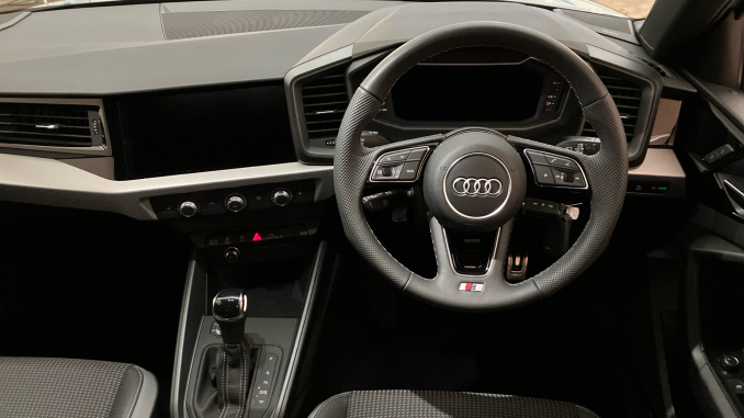 Audi A1 35 TFSI S Line 5dr S Tronic Petrol Hatchback - Image 9